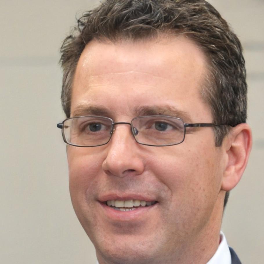 Portrait of Henrik Bjornstad, educational coordinator